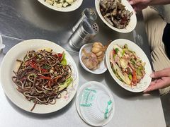 -老广烧烤(骆驼山康馨园店)