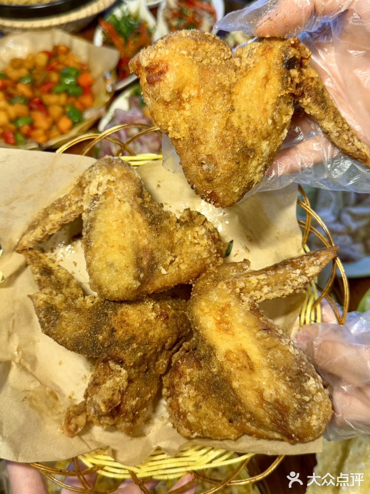 大表哥推荐的创新鸡煲！！谁吃谁知道！！