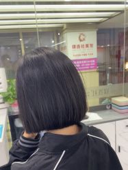 -镁连社·美联社