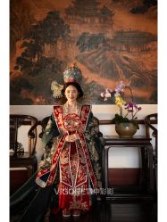 -雪中彩影婚纱摄影·微光艺术中心