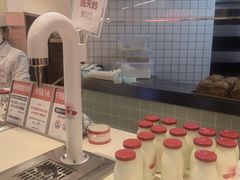 -红星前进面包牛奶公司(君太店)