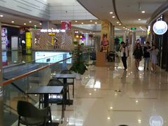 -万宝财富商业广场