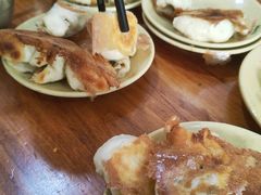 -丁红照水煎包胡辣汤