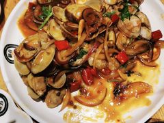 -聚点串吧·北京烧烤(赵登禹路店)