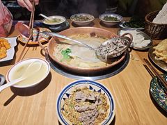 -洱火云南酸菜牛肉火锅(石景山当代商城店)