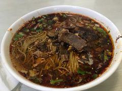 -崇州余荞面(落虹桥店)
