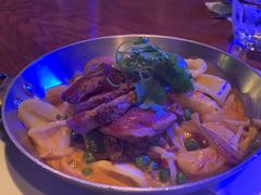 seafood&nbsp;red&nbsp;curry&nbsp;with&nbsp;beef&nbsp;fillet-Goocha Dizengoff
