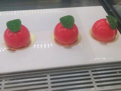 -大中华希尔顿酒店-念自助餐·嗨啤·小龙虾