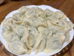 -东来菜馆•手抓海鲜家常菜•海鲜锅贴(鸽子窝店)