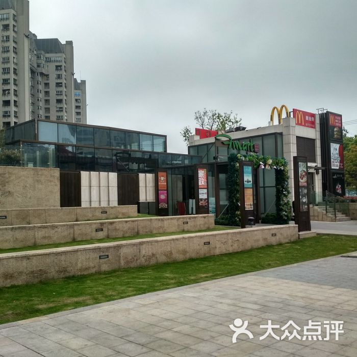 古北1699商业广场