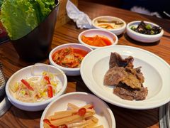 -烧肉一番·新韩式炭火烤肉(大岭山店)