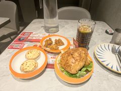 -必胜客(白石桥店)
