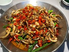 香辣鱿鱼须-费大厨辣椒炒肉(黄兴中心广场店)