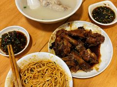 -明红蹄花(糍粑店街店)