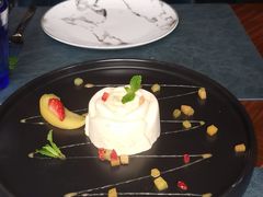 -YUE·6·西式融合餐厅(外滩六号店)