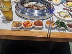 -蓉城四海黑牛烤肉海鲜自助餐厅(宜兴宝龙店)