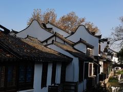 -汇龙潭