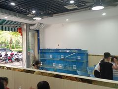 大堂-老何家后安粉·糟粕醋海鲜火锅(三亚湾椰梦长廊店)
