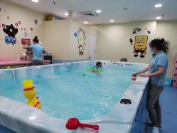 -蓝色海林婴幼儿水育馆(新辰里学清路店)