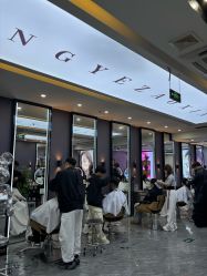 -藤野造型烫染·漂发