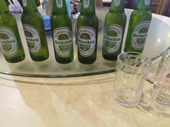 -三亚火车头万人海鲜广场