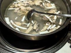 -喃喃椰·糟粕醋·椰子鸡火锅(七堡花园店)