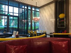 -上海虹桥西郊假日酒店