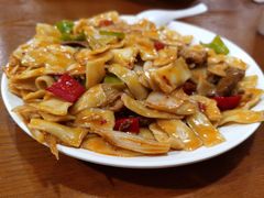 -怡妮新疆风味餐厅(东江湾路店)