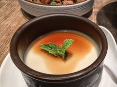 -云海肴·汽锅鸡·云南代表菜(浦江欢乐颂店)