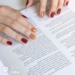 -Pink You美甲洗眉纹绣定制中心