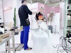-Godhands美发设计沙龙