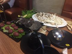 -牛天下·牛肉·海鲜·打边炉·融合菜