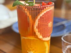 缤纷水果四季春-MR.ROCKY洛奇先生·西餐&酒吧(太古仓店)