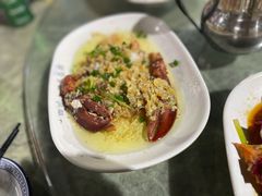 蒜蓉开边龙虾-四川小胡子海鲜(丁村万人海鲜广场店)