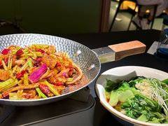 -小菜园新徽菜(青岛市南万象城店)