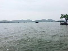 -杭州西湖风景名胜区北街寻梦停车场