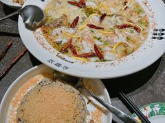 -渔语鱼新川菜Bistro(万象天地店)