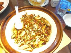 -那家老院子东北菜·饺子·小鸡炖蘑菇(艳华街店)