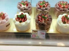 -花花卷卷·鲜食蛋糕(静安久光百货店)