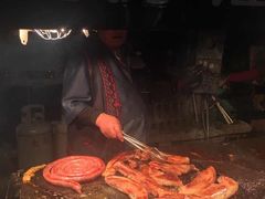 -原住民美食石板烤肉山猪肉