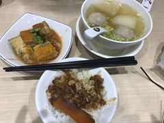 -胡须张鲁肉饭(美食文化馆店)