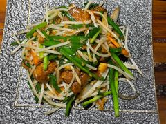 -晶吉·居酒屋·烧鸟·生鱼饭(中山区民主广场店)