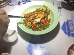 -醉英雄四川料理(新塘万达广场店)