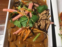 五彩拉皮-七菜馆·东北菜·蒸饺(文体路店)