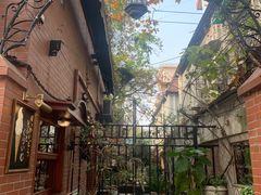 -古董花园(思南路42弄小区店)