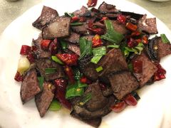 -唐师傅湘西名菜馆(武陵路店)