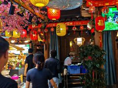 -头上红煨盐鸡·非遗院子餐厅