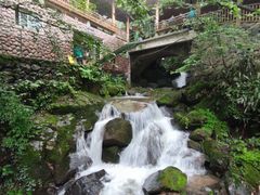 -藏龙百瀑风景区