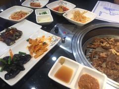 -青松馆韩国料理(香港中路佳世客店)