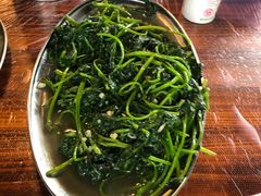 -御霞苑泥烩鸡休闲农庄